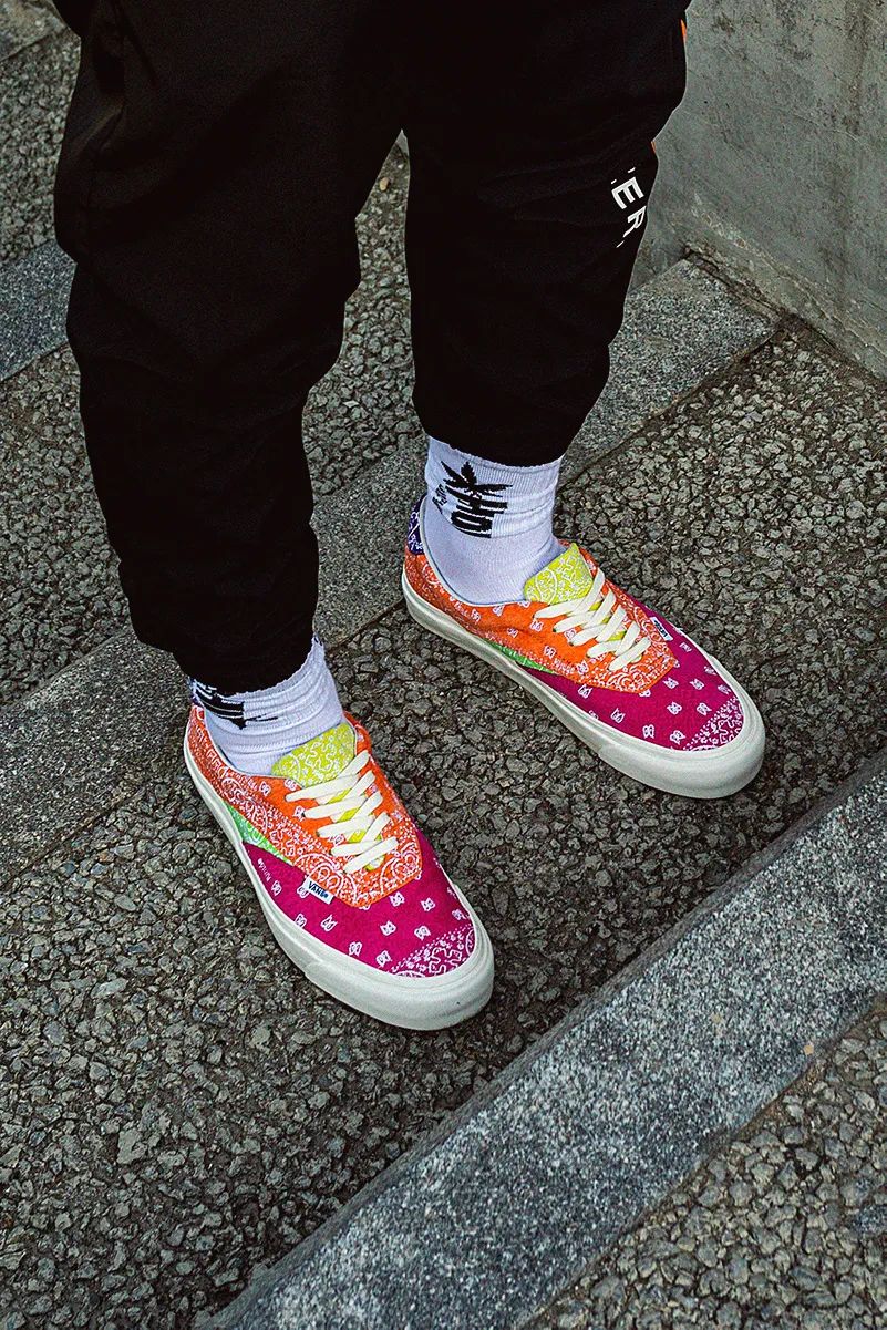 预售小三千！RHUDExVans腰果花开箱！入手方式仅在...