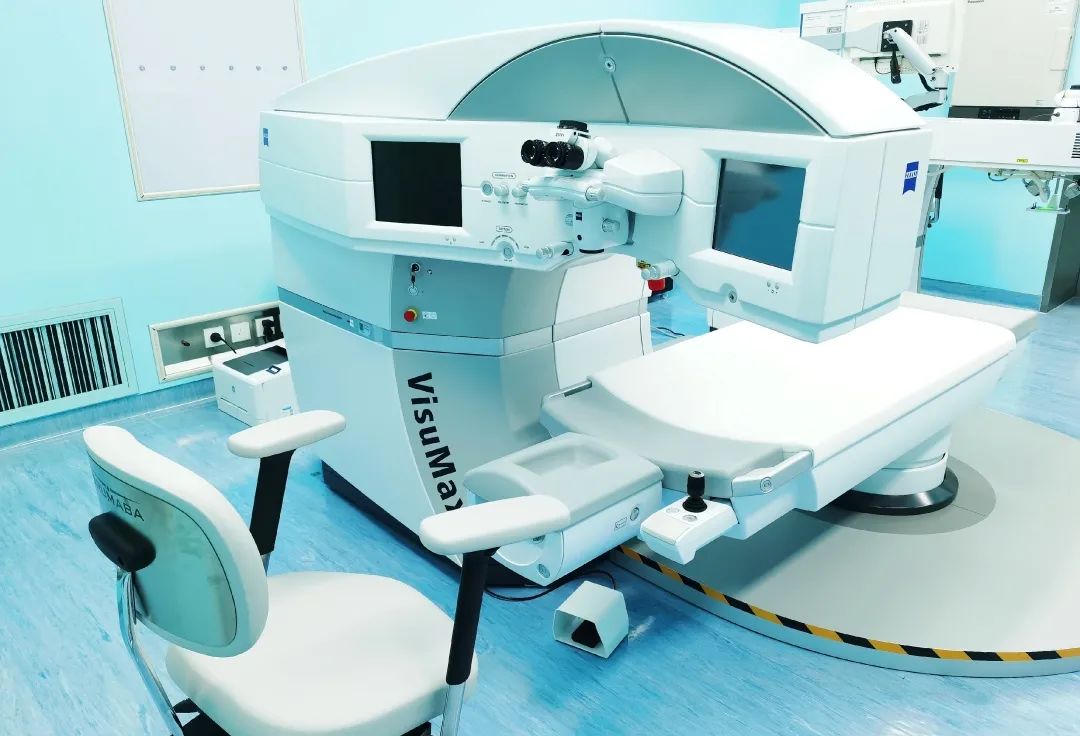 近视患者福音!全飞秒激光手术设备入驻衢江……