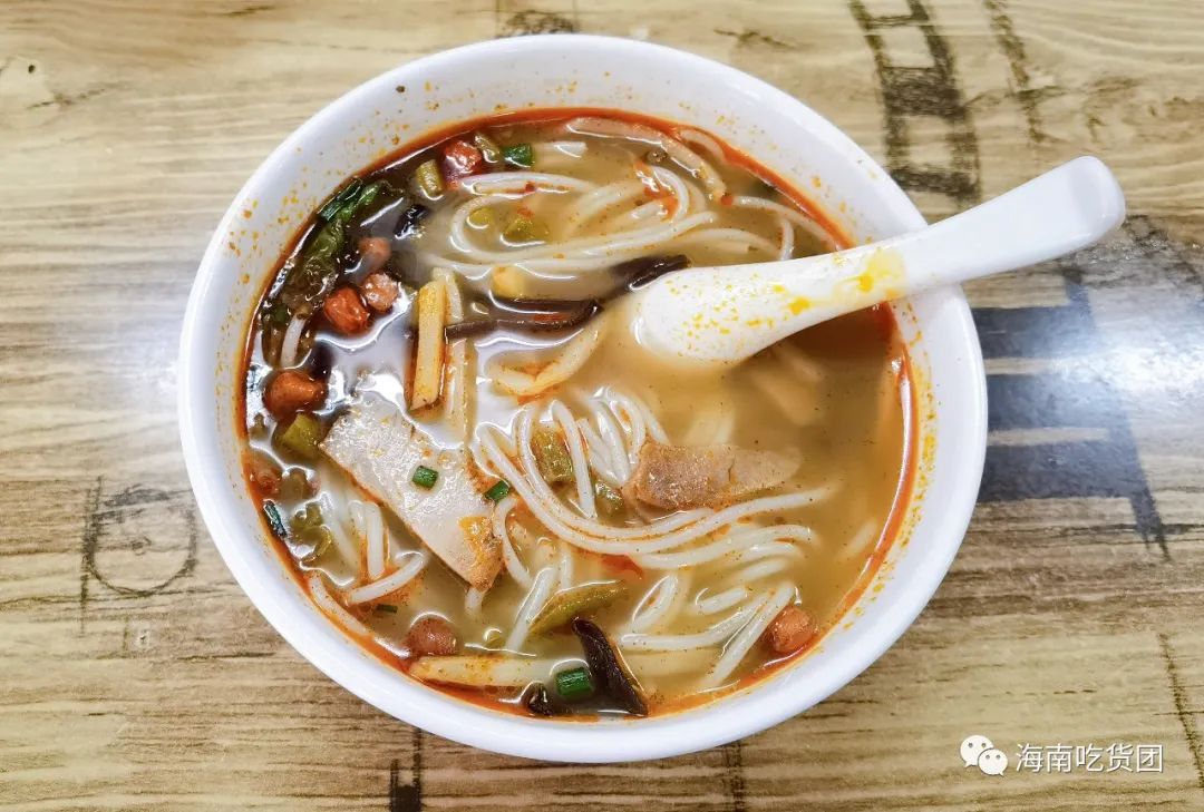 螺蛳粉吃起来香闻起来臭,螺蛳粉臭但是好吃停不下来