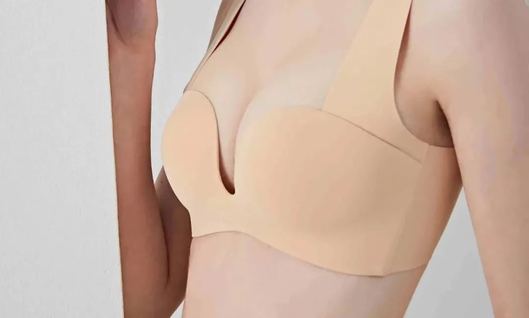 快脱下你的性感内衣，换上轻巧无负担的它