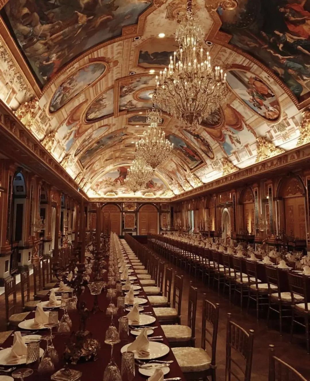 为了建澳门的酒店,米开朗基罗投了多少钱?