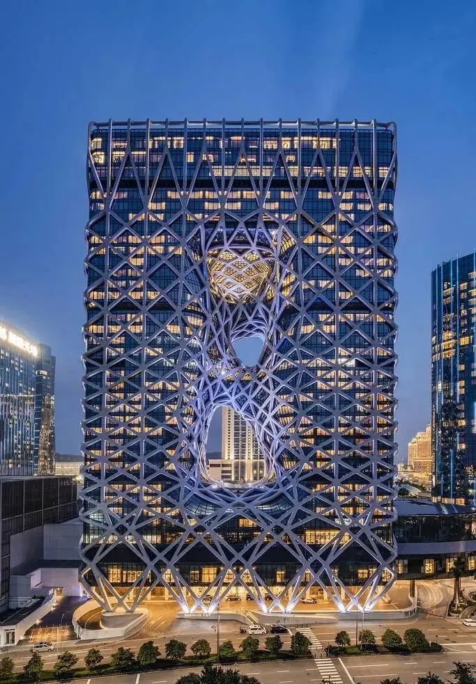 为了建澳门的酒店,米开朗基罗投了多少钱?