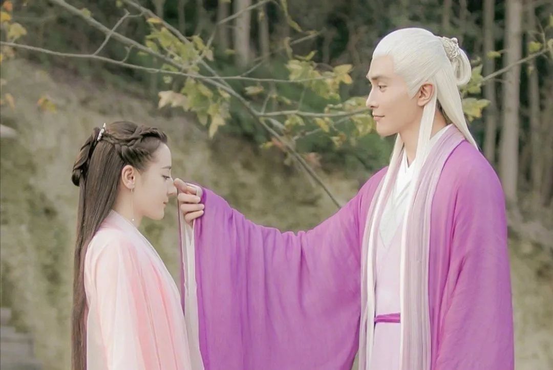 白月光埋在心底,白月光永远留在心底