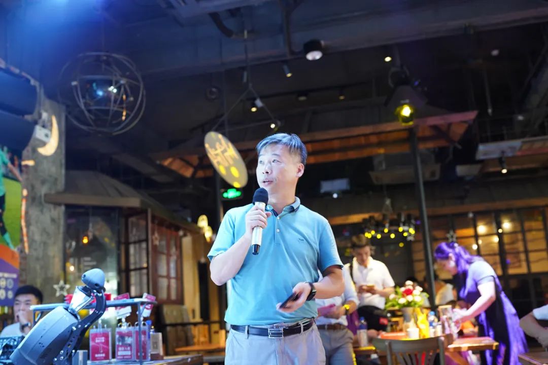 湖北大学体育学院校友,湖北高校校友