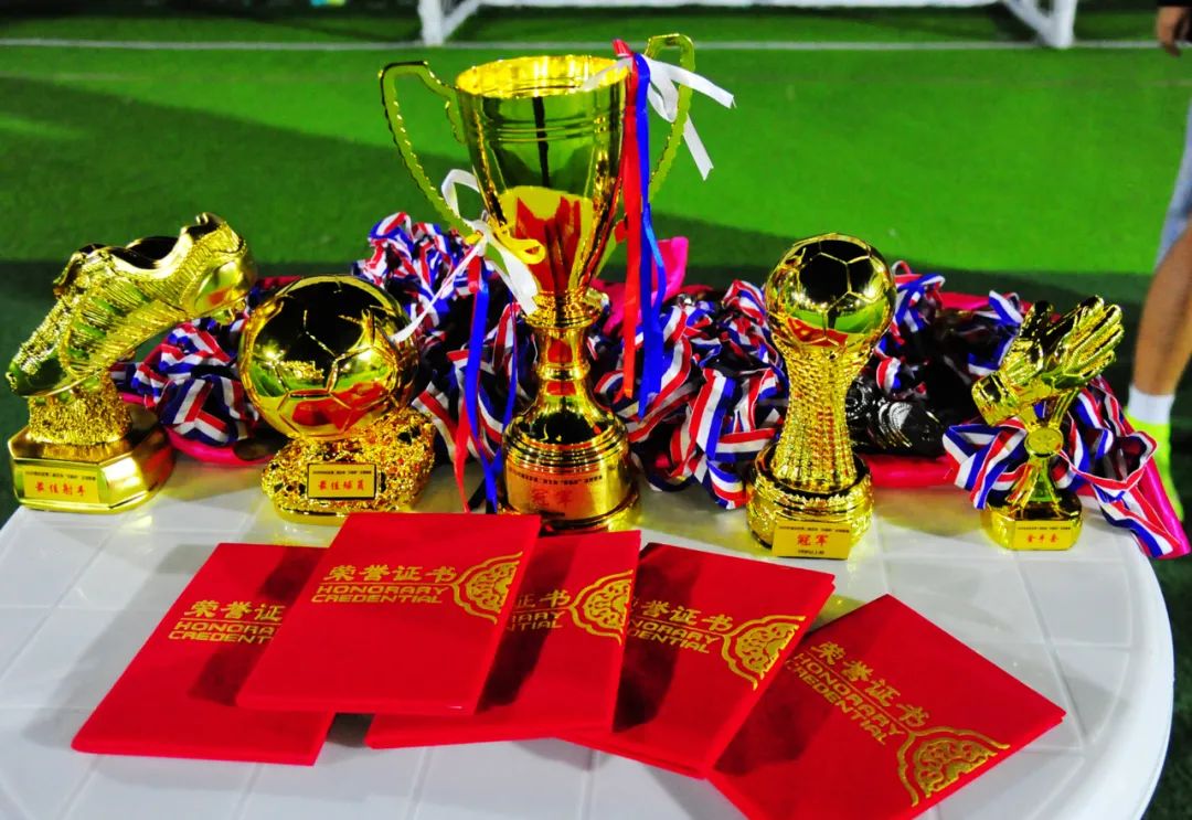 24支球队进16强后的赛程对阵规则,24支球队单循环决出冠军多少场