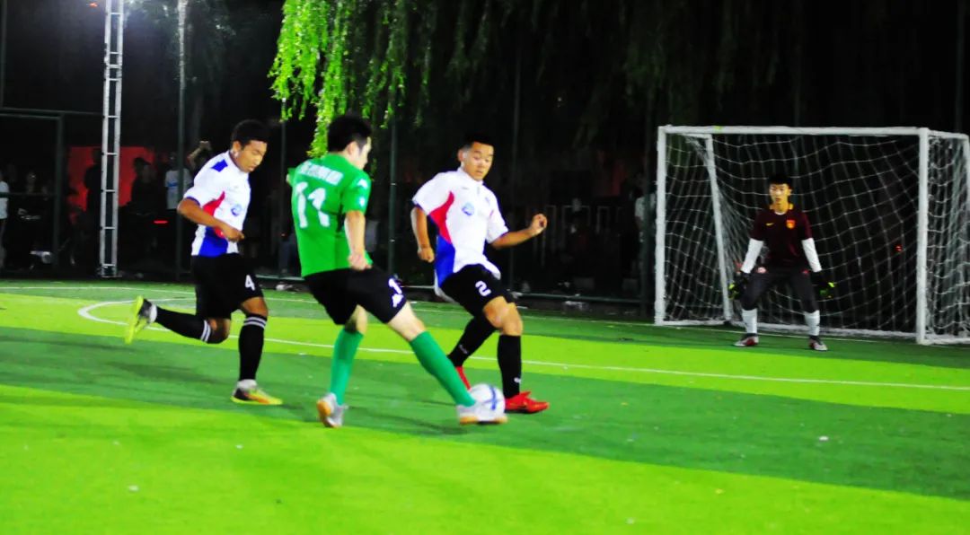 24支球队进16强后的赛程对阵规则,24支球队单循环决出冠军多少场