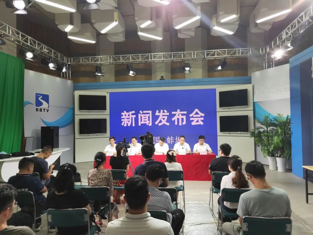 中国第一的热搜,中国首次跃居世界第一新闻点评