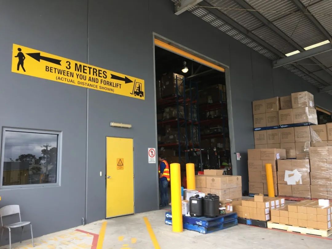 一百多的进口产品,几十万件大量积压原单