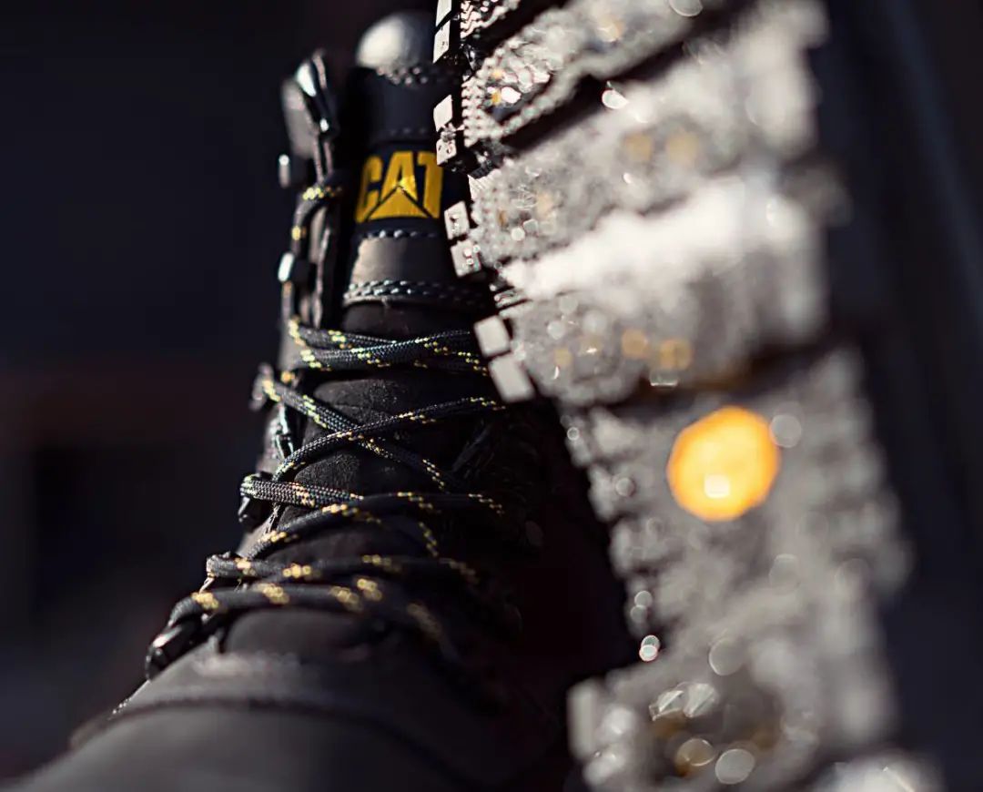 cat工装靴穿起来硬吗,cat工装靴