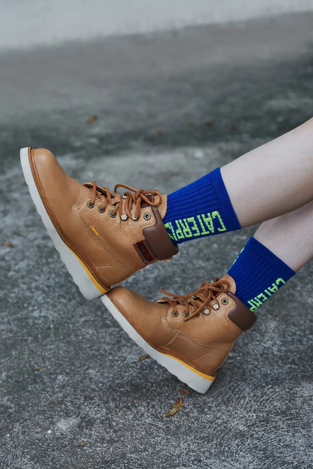 cat工装靴穿起来硬吗,cat工装靴