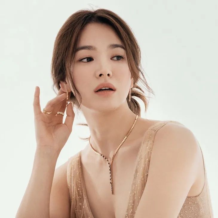 乔妹首次带货是哪天,乔妹几月份开始带货的