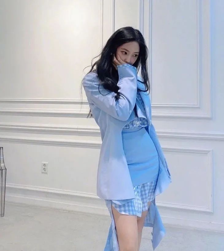 乔妹首次带货是哪天,乔妹几月份开始带货的