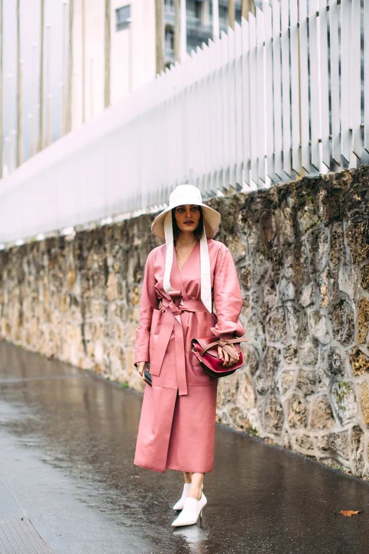 乔妹首次带货是哪天,乔妹几月份开始带货的