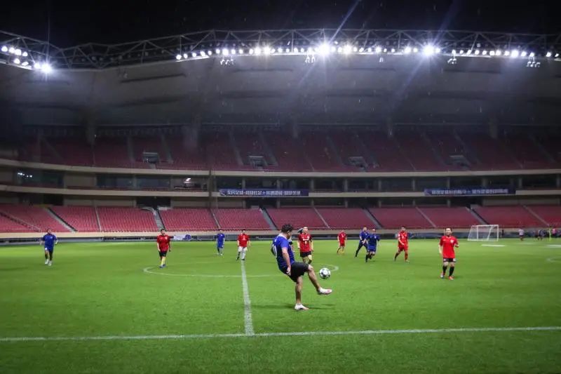 虹口踢一次球多少钱,上海踢一场足球要多少钱