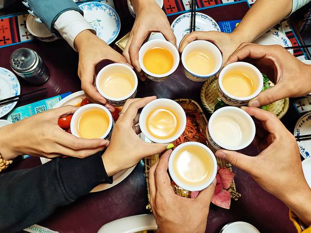 低空飞行旅游视频,大西北环线自由行8日攻略