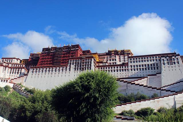 低空飞行旅游视频,大西北环线自由行8日攻略