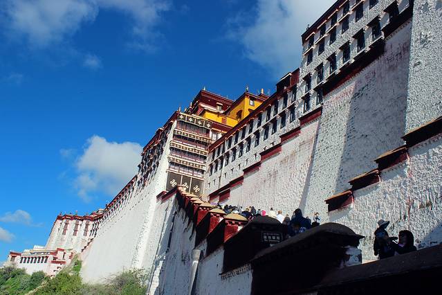 低空飞行旅游视频,大西北环线自由行8日攻略