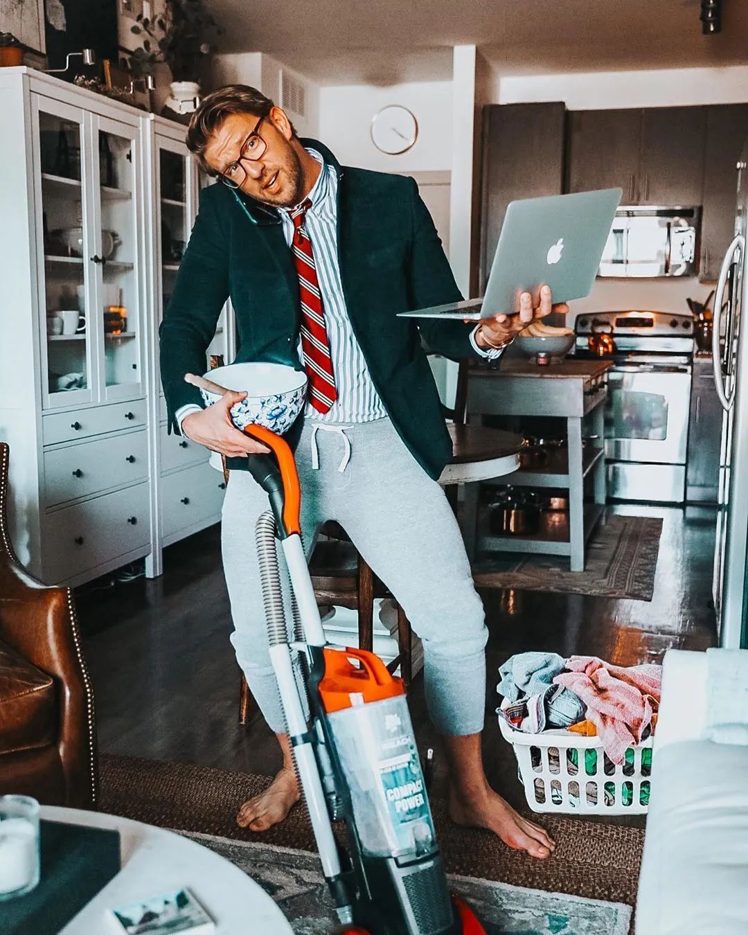 在《信条》里被“嘲”的BrooksBrothers,曾经有多狠