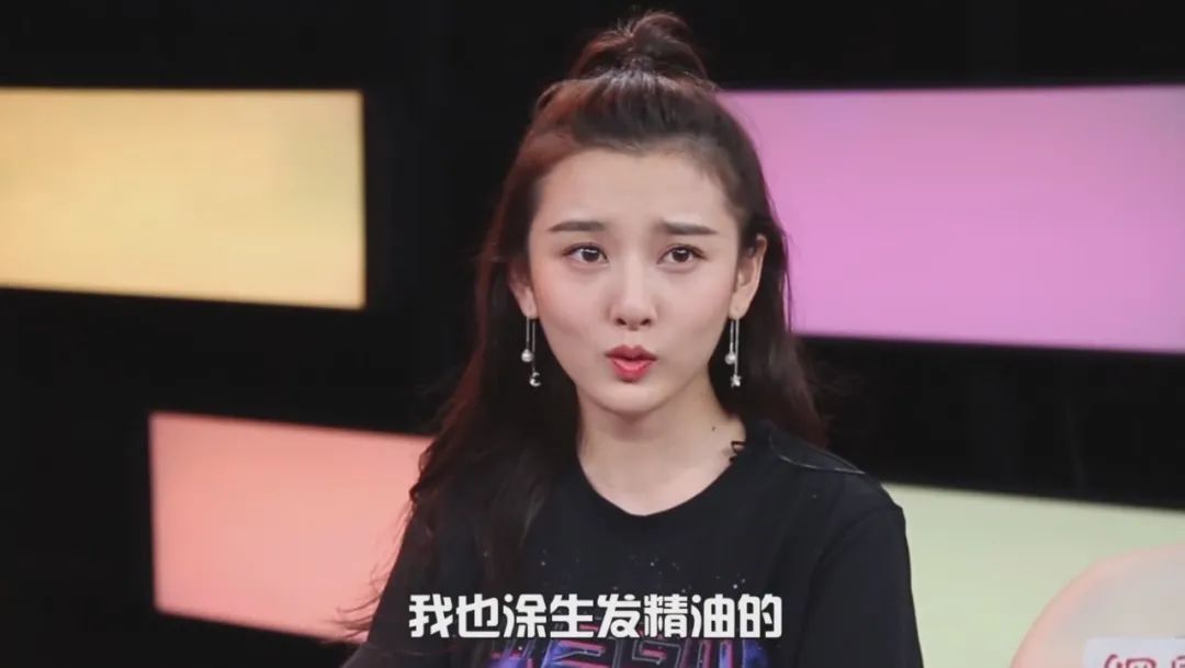 女性头发少头顶秃戴假发片可以吗,假发有的地方秃了怎么补救