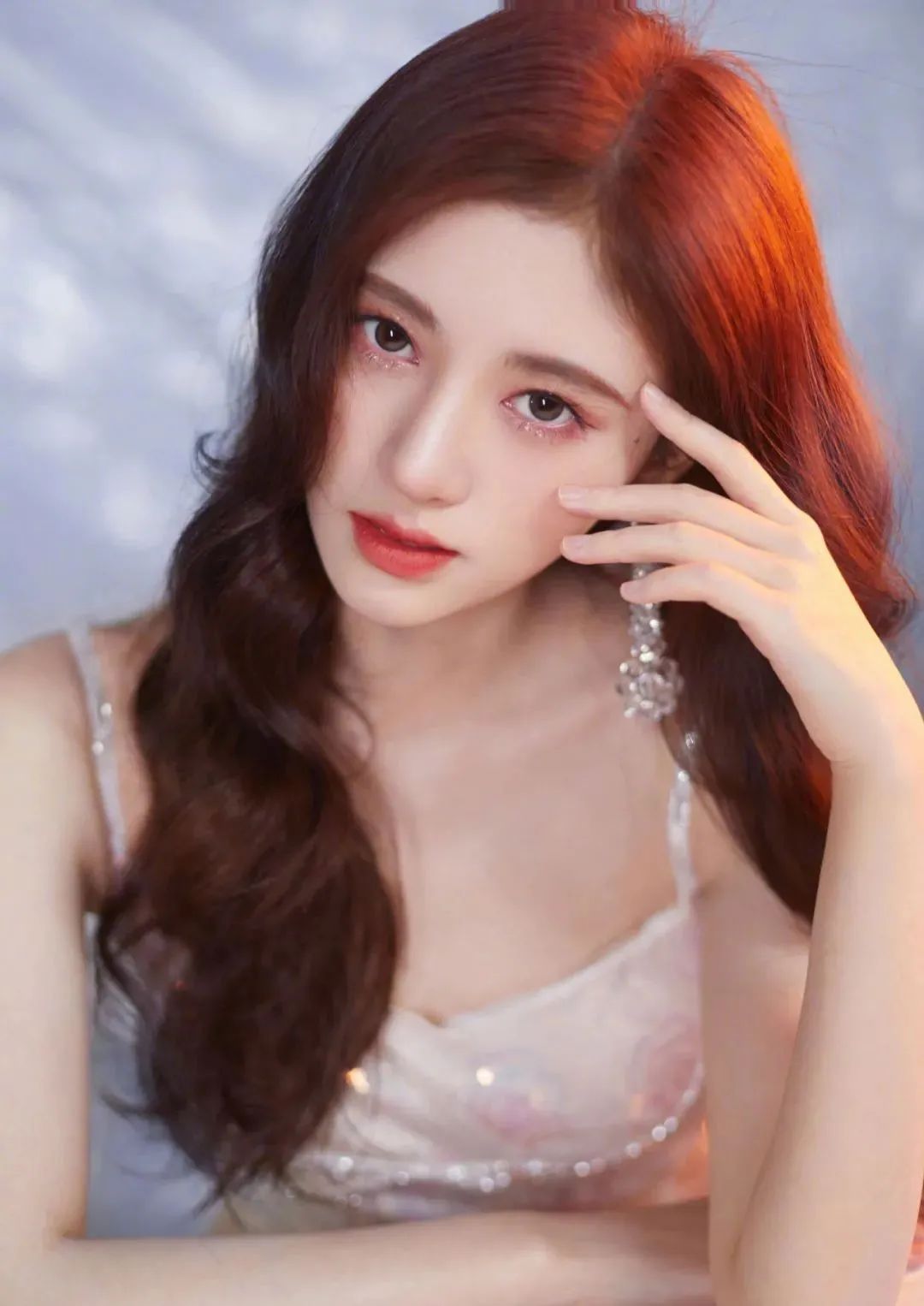 女性头发少头顶秃戴假发片可以吗,假发有的地方秃了怎么补救