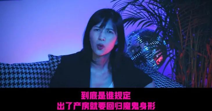 papi酱第一次参加网红节视频,papi酱复工视频