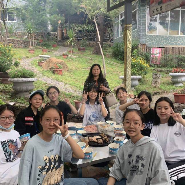 「丽江热线」丽江radio—“桃李天下”芬芳有你：师者，当怀一半诗心一半匠心