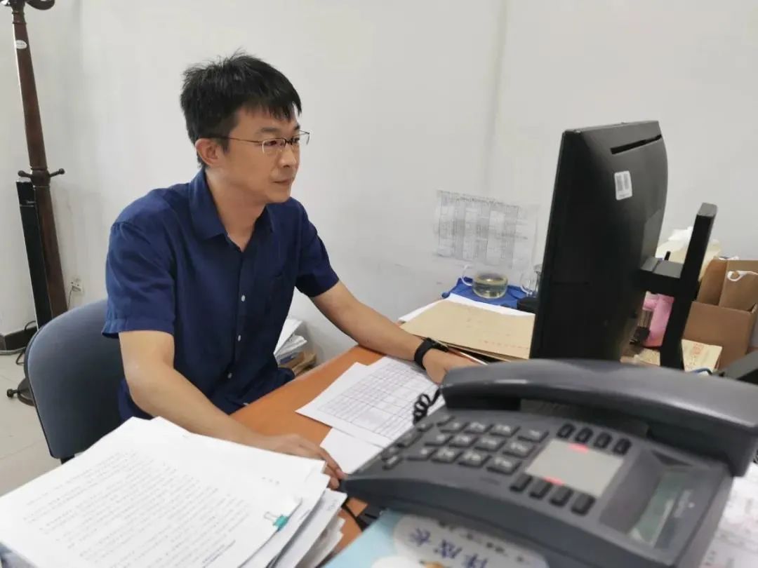 松江这些优秀教师获表彰！有你认识的吗？为他们点赞！