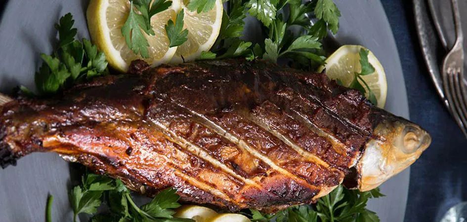 看迪拜纪录片观后感,迪拜土豪吃饭