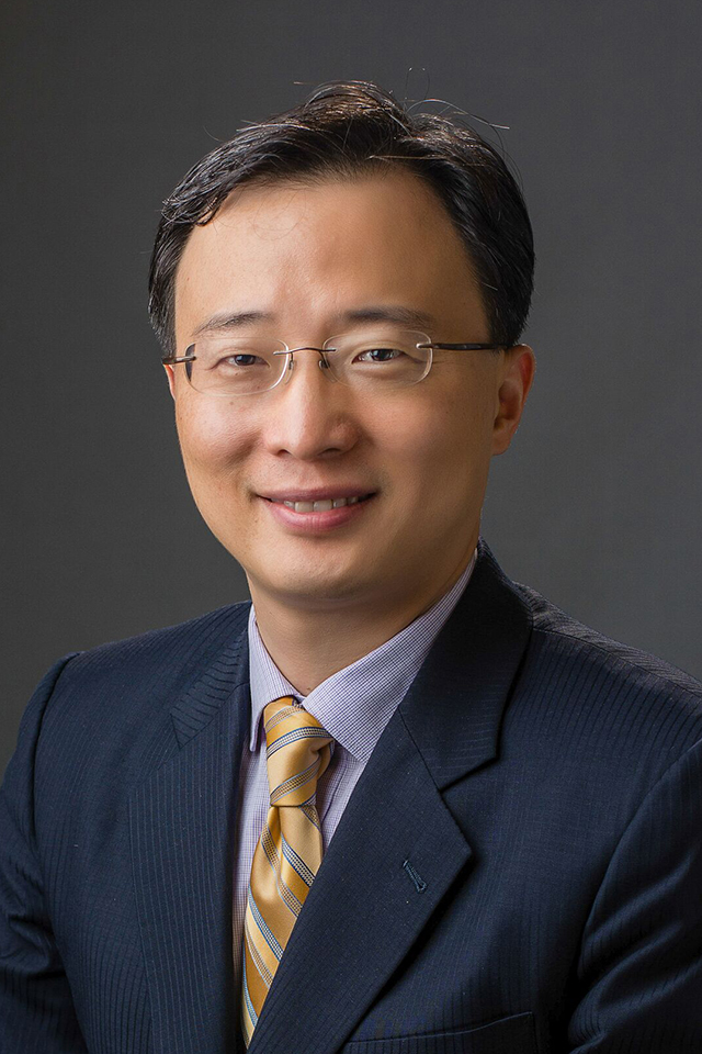 日本经济四人谈：“安倍经济学”继续，复苏前路漫漫