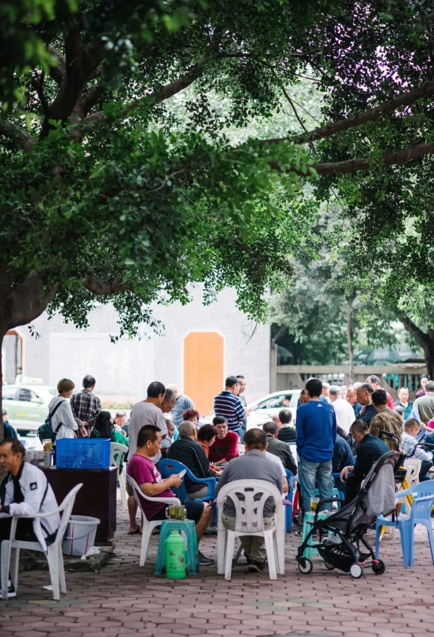 鎴愰兘骞宠,鎴愰兘骞宠鏃跺厜鏅偣