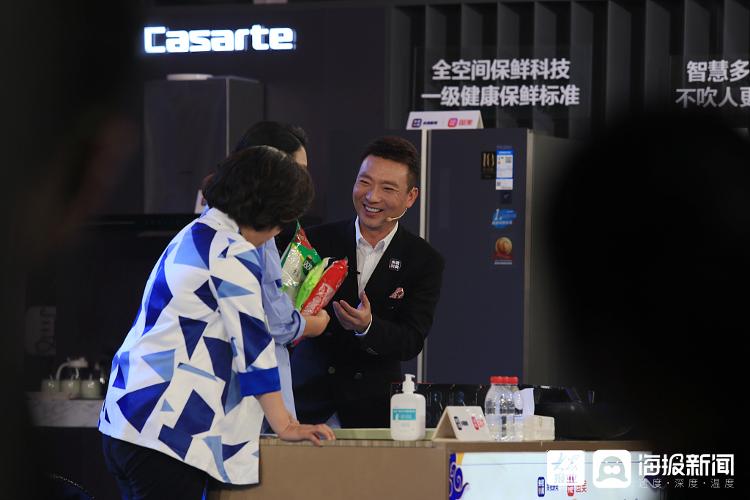 新闻联播主播上新了,新闻联播现任主播名单