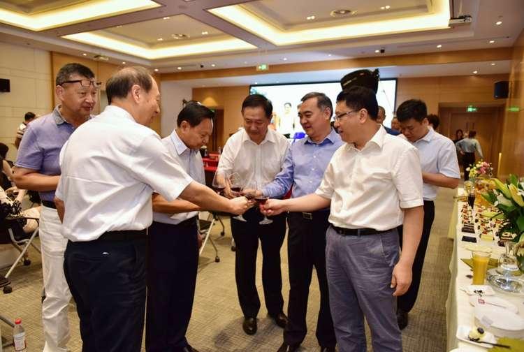 瑞丽公司周年庆,瑞丽23周年庆典