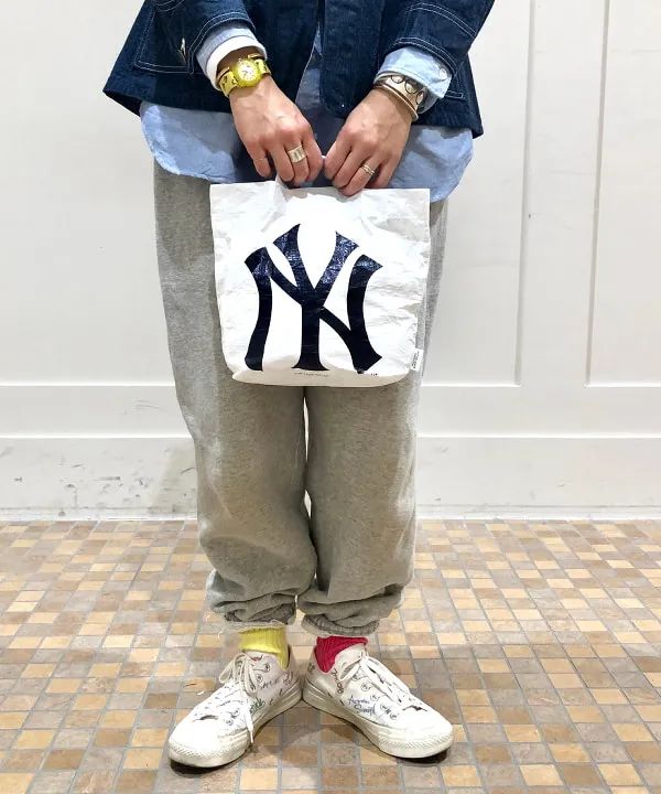 除了卖衣服爱好就是跳舞,除了卖衣服什么都不会