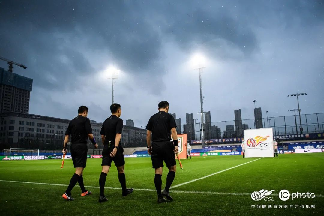 中超裁判的权力,中超裁判报酬有效吗