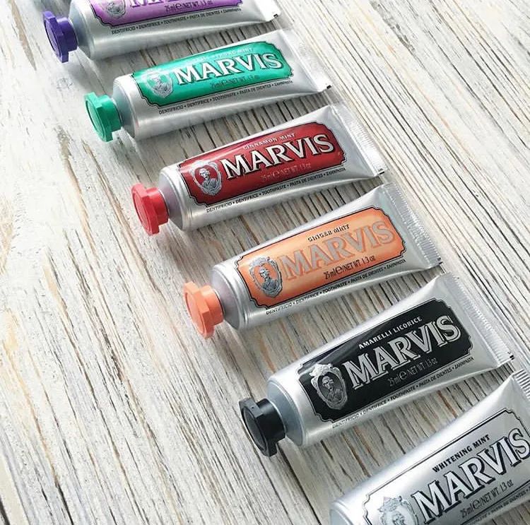 女明星笑的很好看,女明星笑起来丑到爆