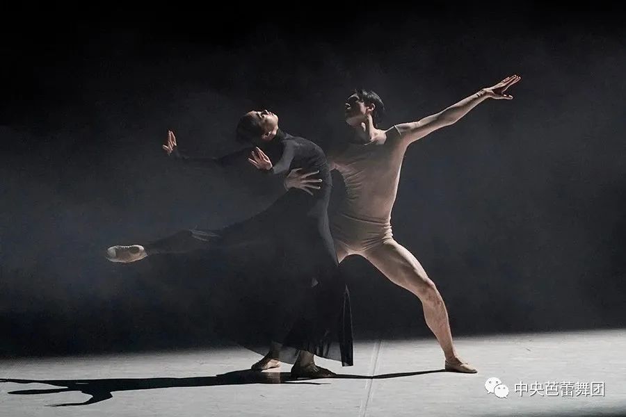 因为这事,这些芭蕾舞演员着急了