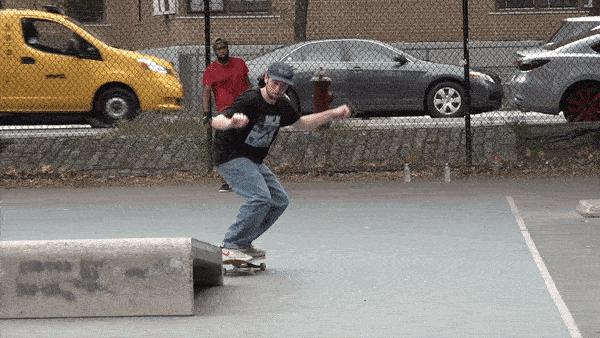 滑板很难的动作叫什么,初学滑板怎么觉得太滑了