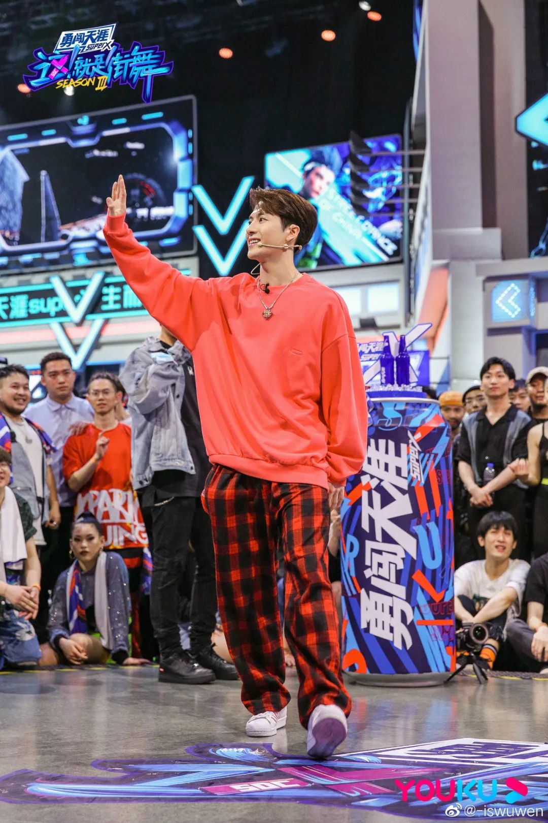 四位队长谁最懂街舞,街舞第三季总决赛4位队长跳舞