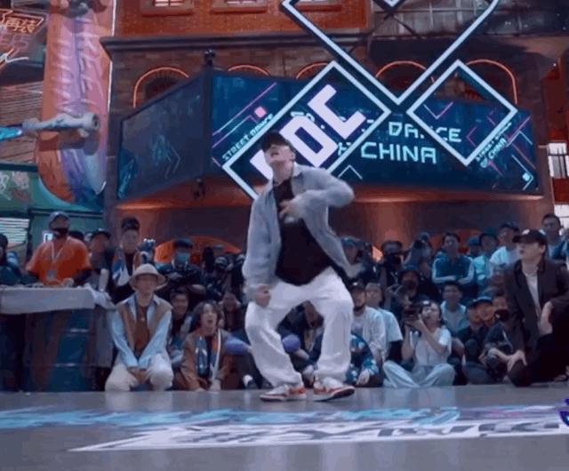四位队长谁最懂街舞,街舞第三季总决赛4位队长跳舞