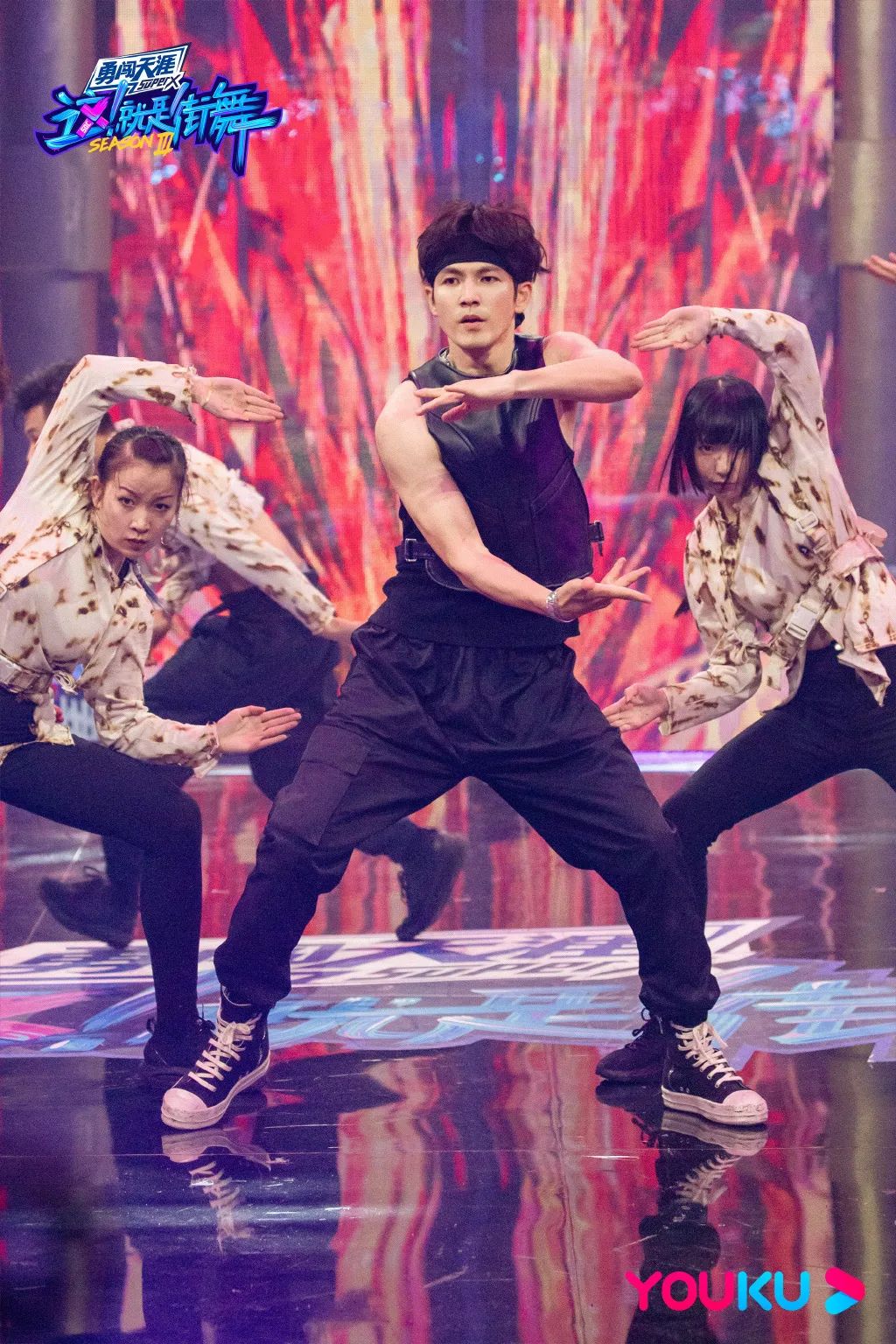 四位队长谁最懂街舞,街舞第三季总决赛4位队长跳舞