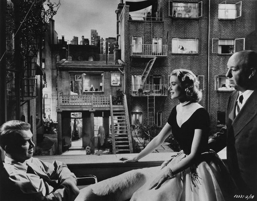 这个男导演，每天都在PUA他的女演员