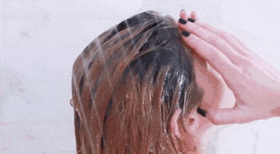 姨妈血还有痕迹的内裤能用吗,有经血的内裤还能穿吗