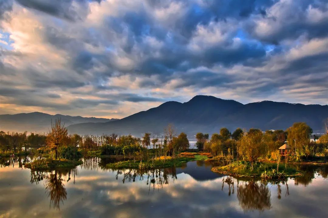 七彩西昌夜景美图,七彩西昌全景图