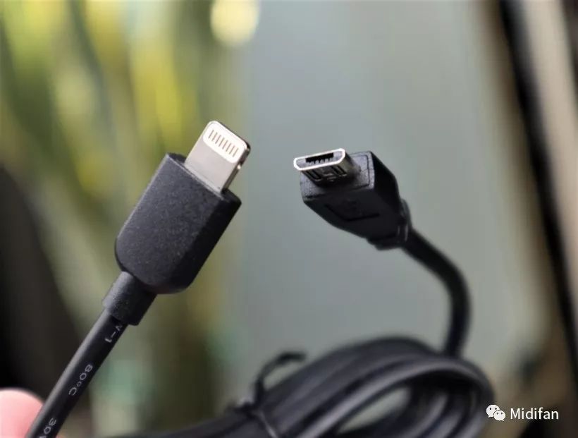 大道至简:ShureMV5电容式数字麦克风试用体验