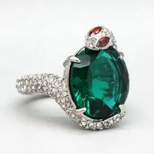 为什么宝石是五颜六色的,宝石为什么五光十色