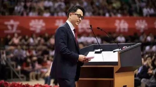 高瓴资本张磊谈价值完整版,高瓴资本张磊选择比努力更重要