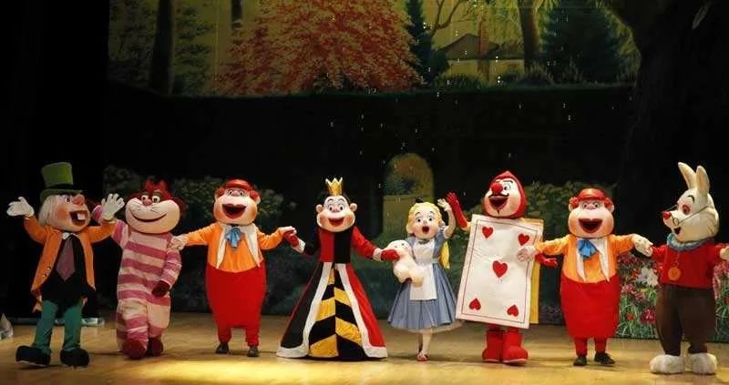 扬州奥莱砂之船,一线大牌超低折扣价