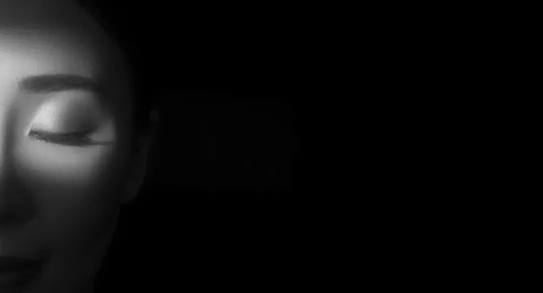 看完你还敢兼职吗,想当法官有多难