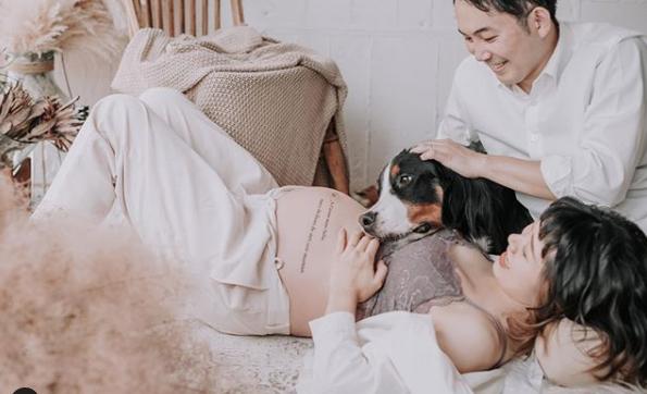 日本小哥专拍孕妇妈妈“潮流时刻”！每一张都像大片