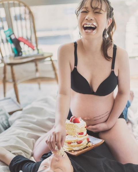 日本小哥专拍孕妇妈妈“潮流时刻”！每一张都像大片